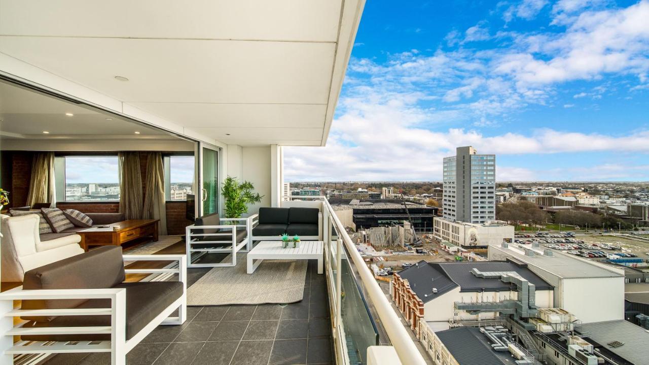 Central City View With Free Valet Parking Крайстчърч Екстериор снимка